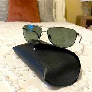 Men’s Rayban sunglasses